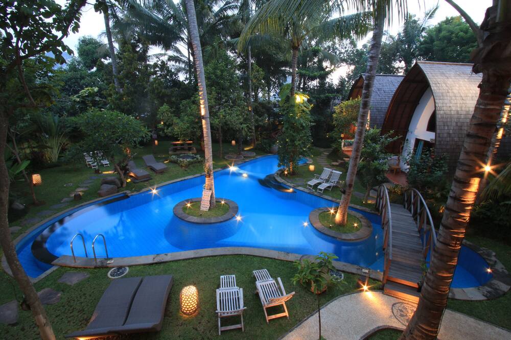 Green Bird Villa