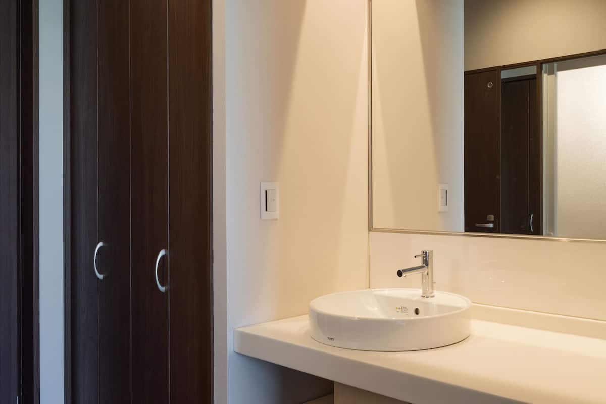 bathroom sink