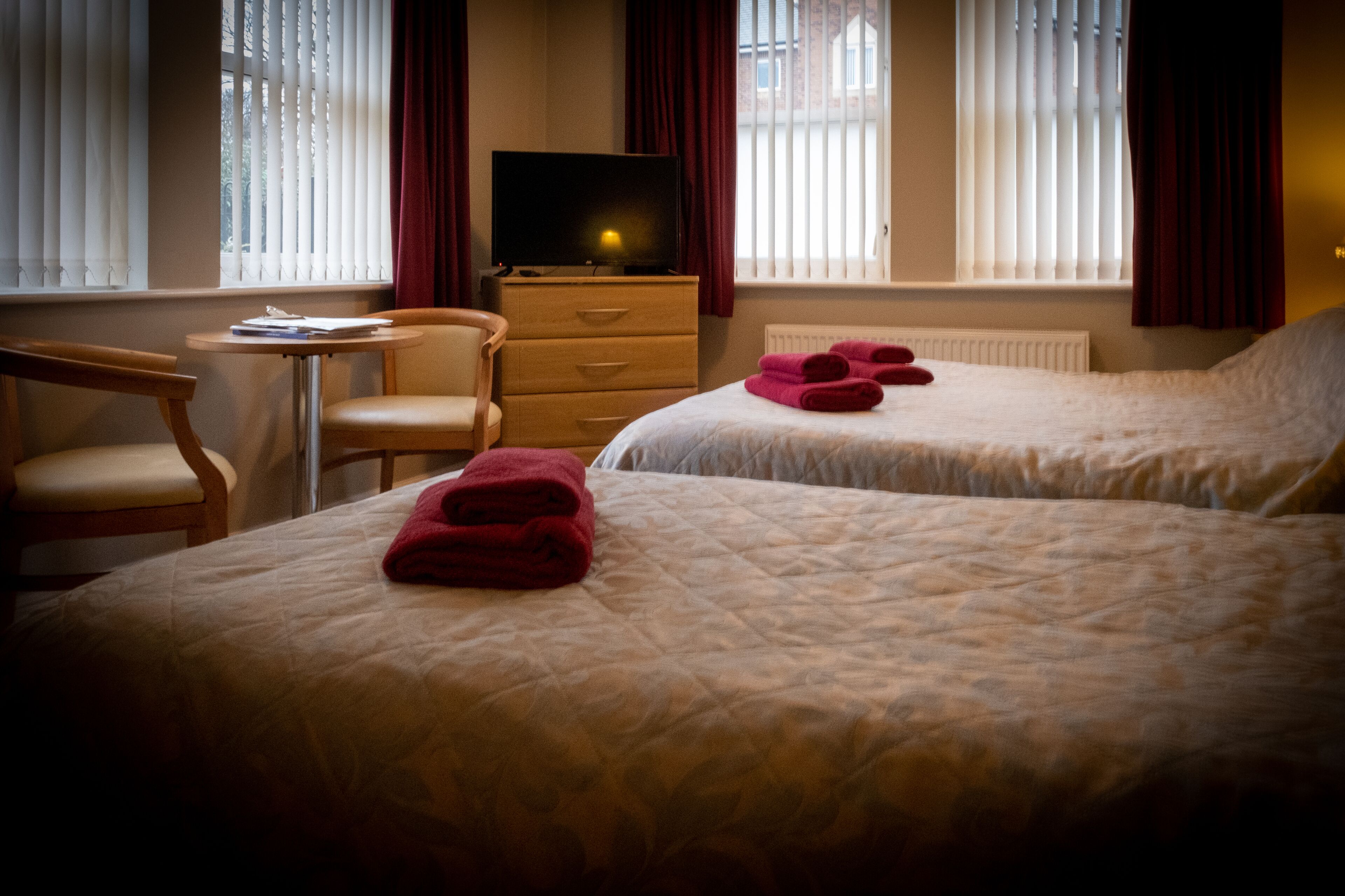 family room | desk, iron/ironing board, free wifi, bed sheets