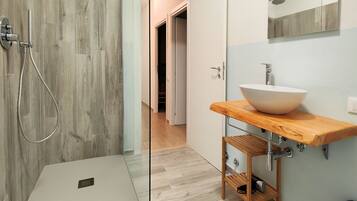 Superior Apartment, 2 Bedrooms, Terrace, Partial Sea View | Bathroom | Free toiletries, hair dryer, bidet, towels