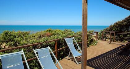 Sea view and ground floor Apartments le Dune