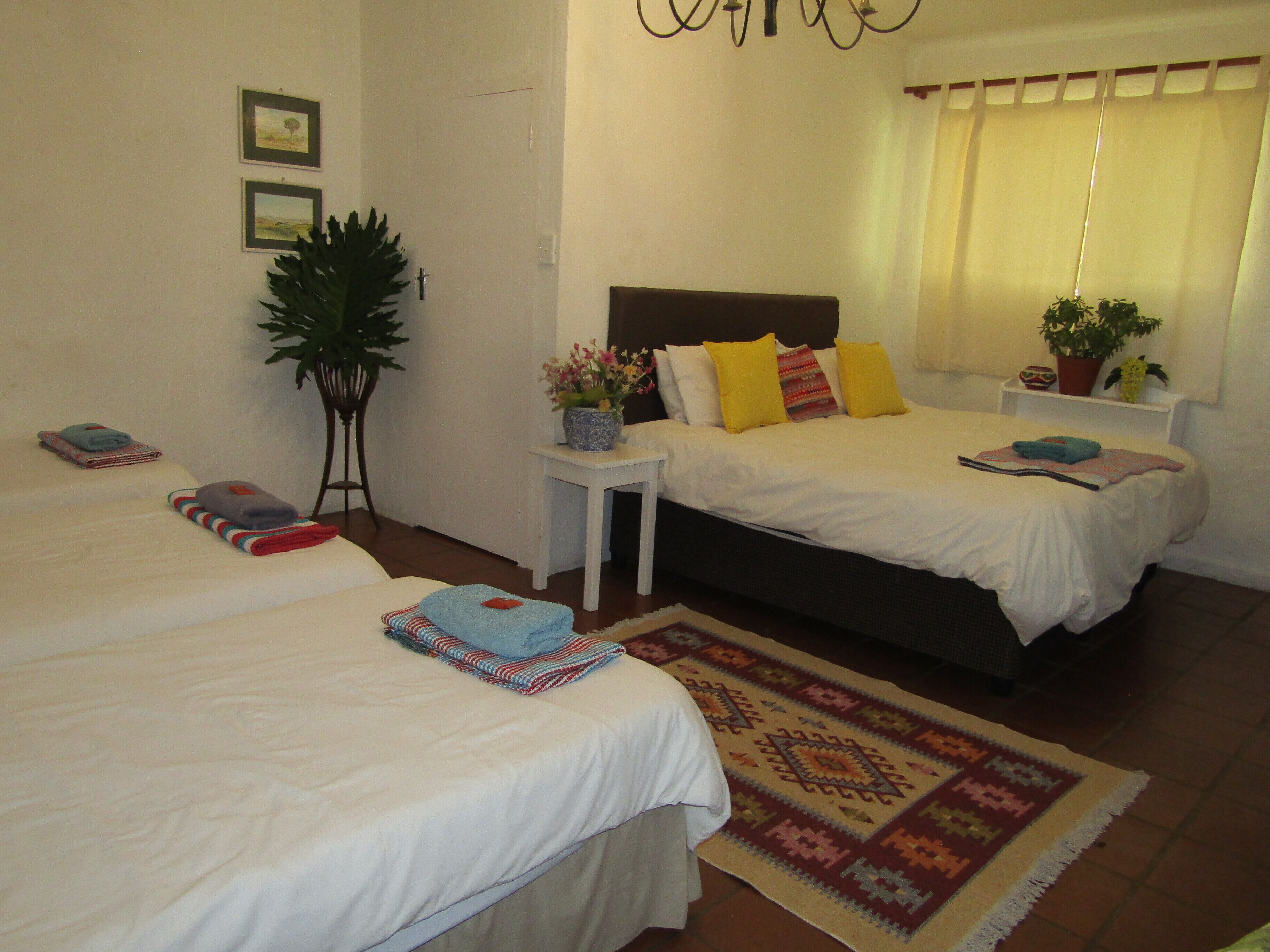 Standard Suite, 1 Bedroom, Courtyard Area (Room 6) | Individually decorated, individually furnished, laptop workspace