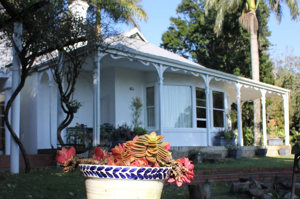 Sugar Hill Manor Guesthouse