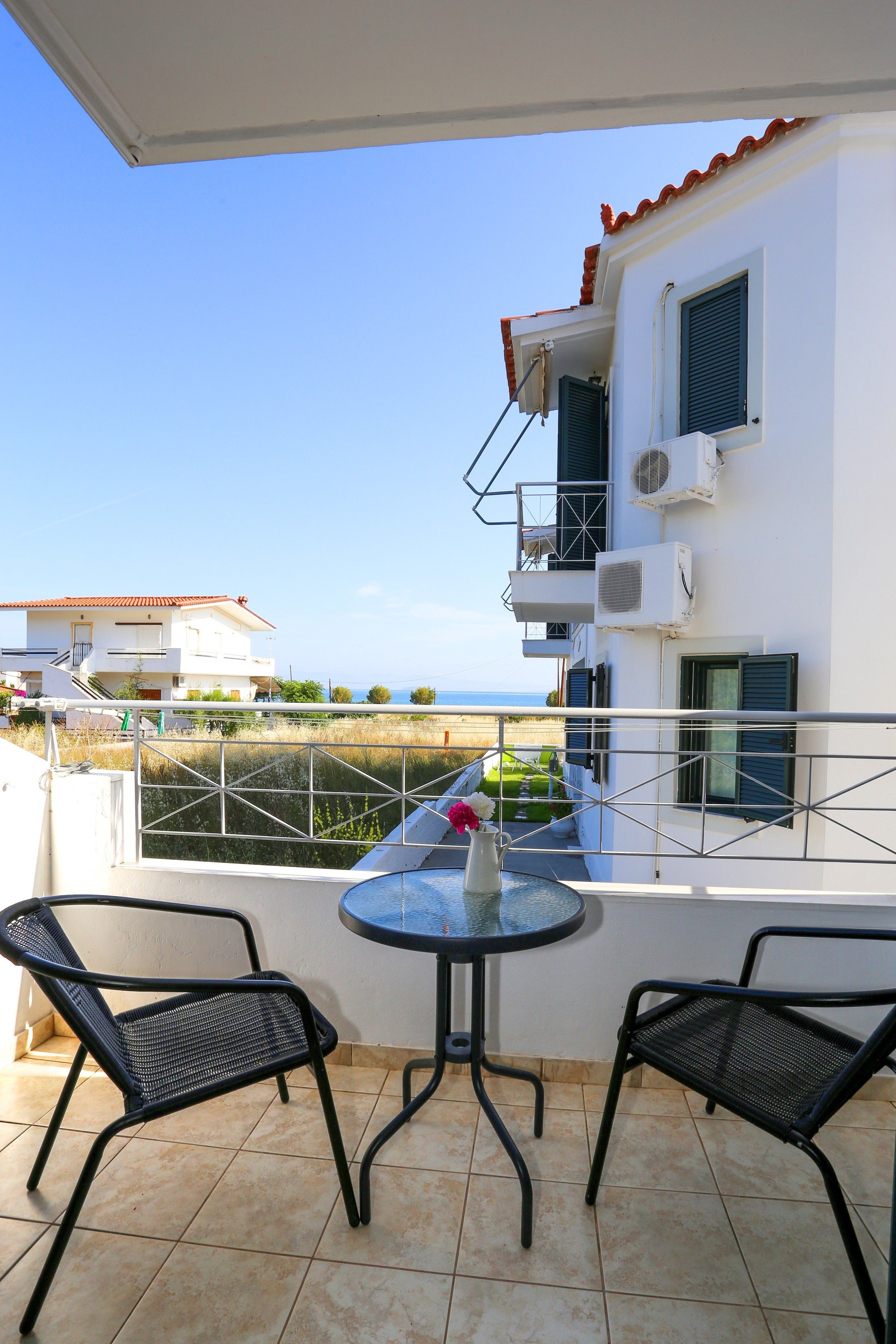 Chambre Familiale, 1 chambre, vue ville | Vue sur la plage/l’océan