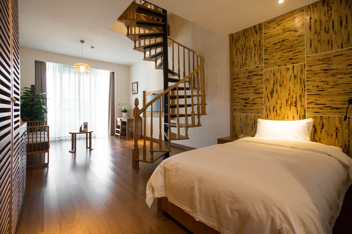 Duplex Superior Family Suite | In-room safe, desk, blackout drapes, WiFi (free)