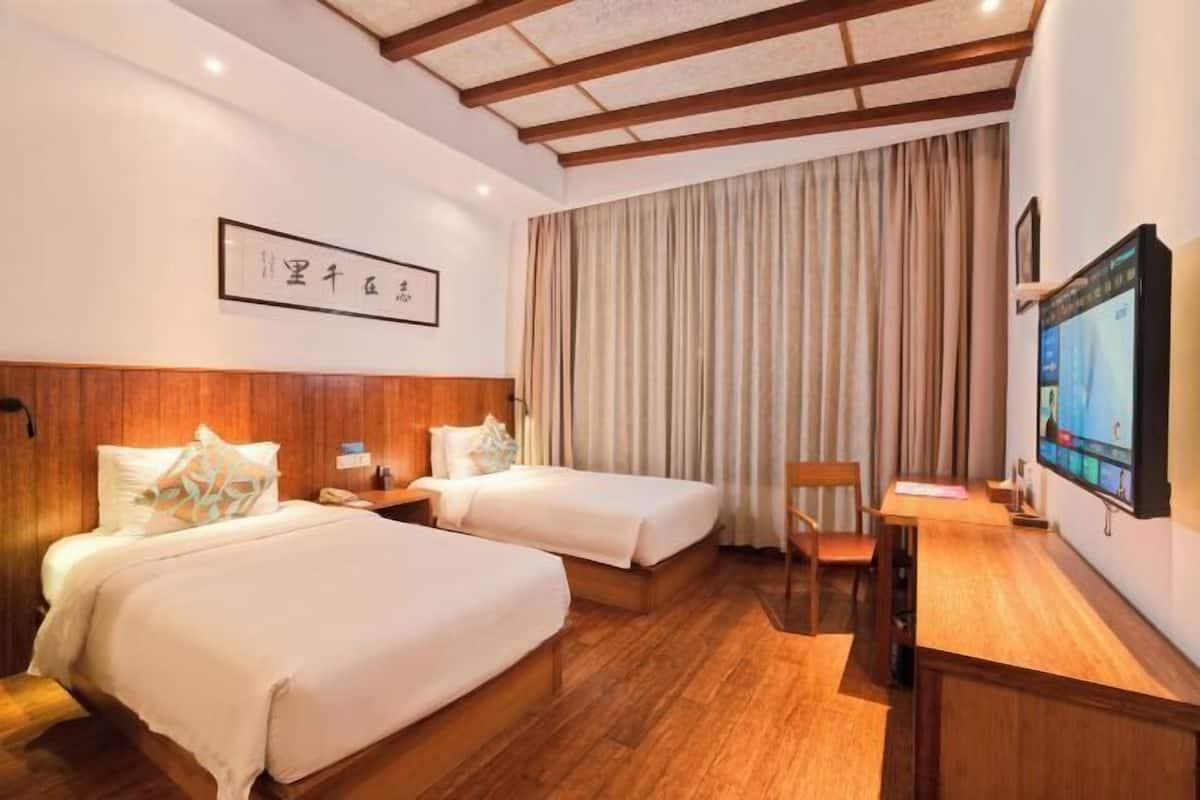 In-room safe, desk, blackout curtains, free WiFi