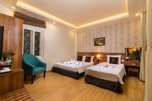 1 bedroom, premium bedding, minibar, in-room safe