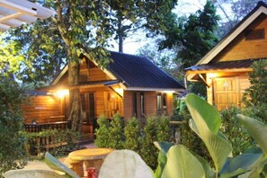 Quarto luxo | Cofres nos quartos, Wi-Fi de cortesia