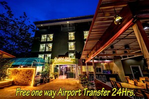 Front of property – evening/night - Naiyang Place Phuket Airport (Sa Khu)