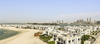 Bespoke Residences - Shoreline Al Haseer
