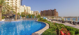 Bespoke Residences - Shoreline Al Nabat