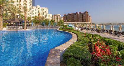 Bespoke Residences - Shoreline Al Nabat