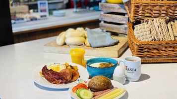 รวมอาหารเช้าแบบบุฟเฟ่ต์ ทุกวัน