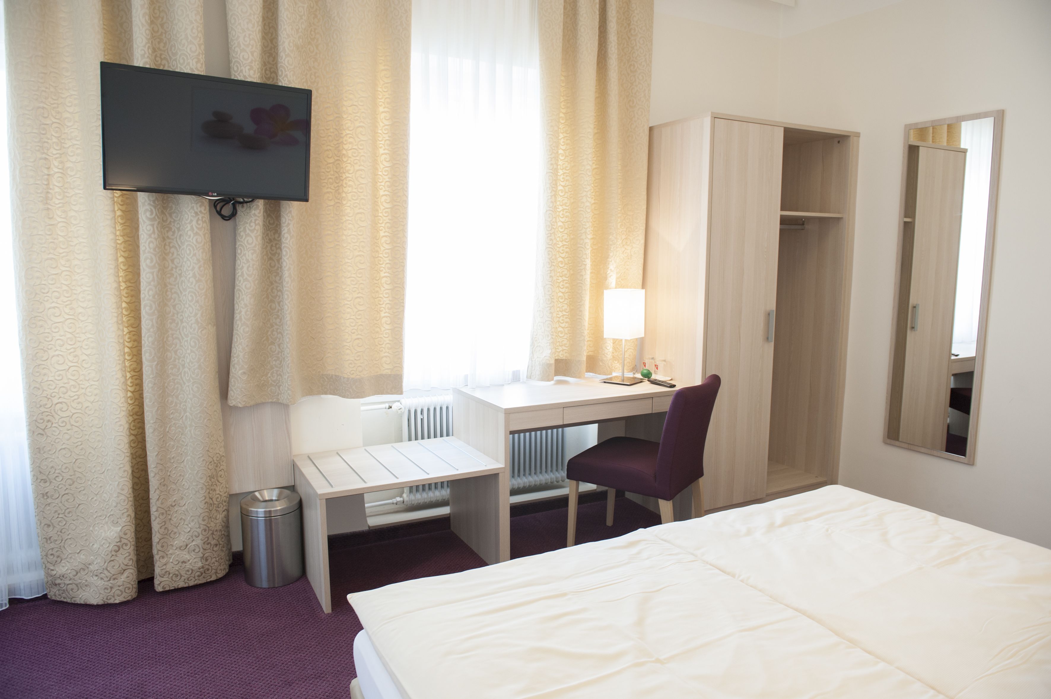 double room | in-room safe, desk, blackout curtains, free wifi