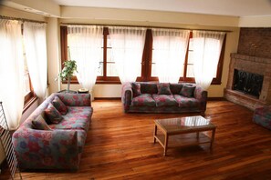 Lobby - Hotel Algeciras (Pinamar)