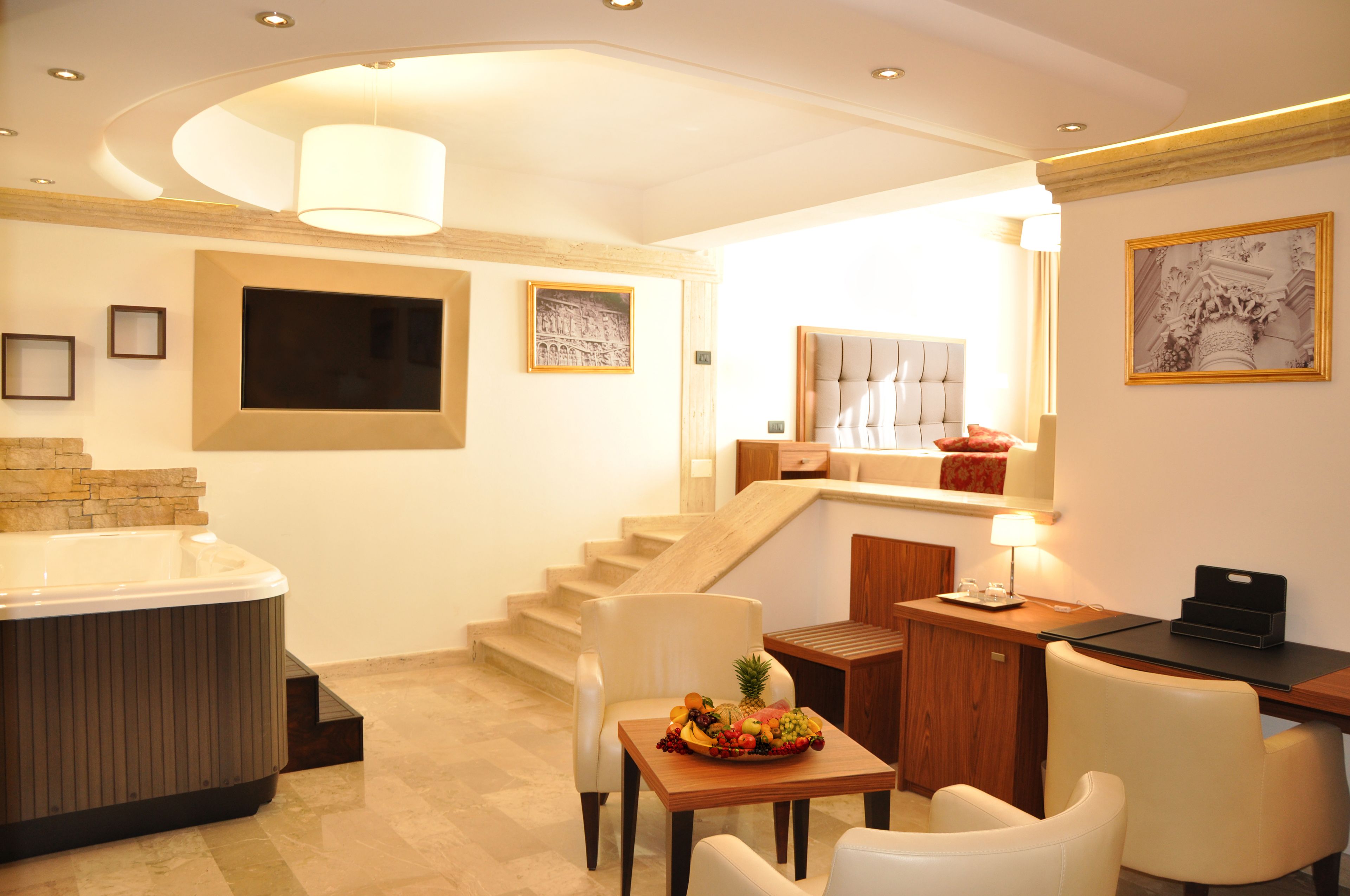 Suite Deluxe | Ropa de cama de alta calidad y minibar 