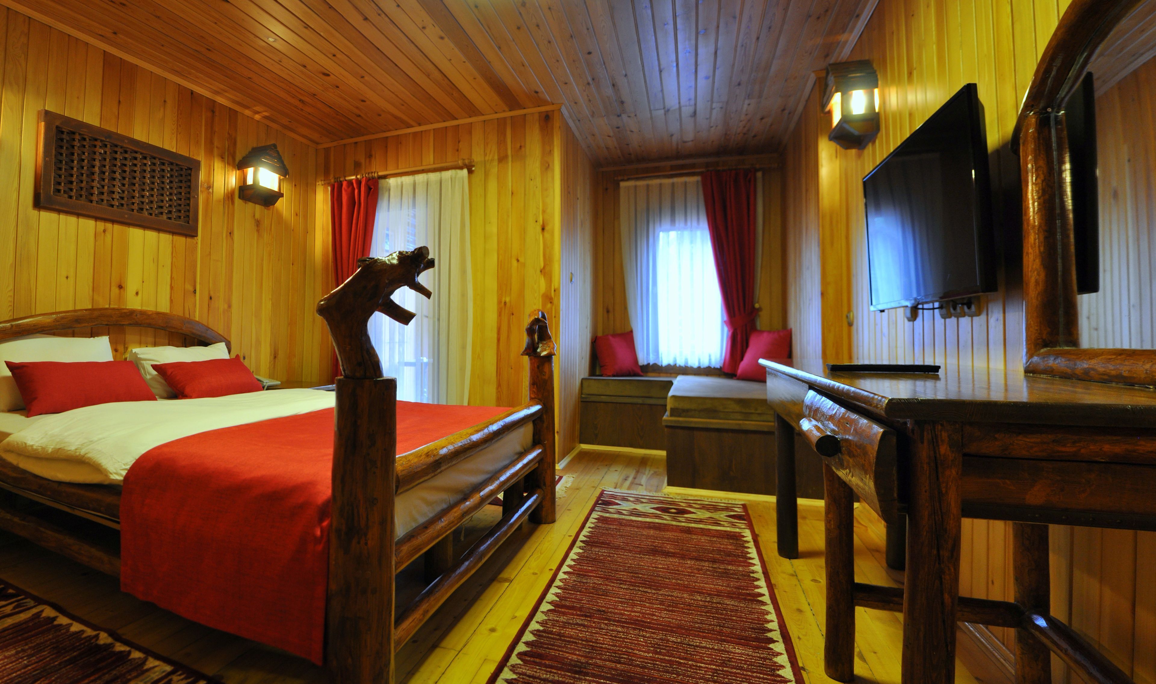 In-room safe, desk, soundproofing, rollaway beds