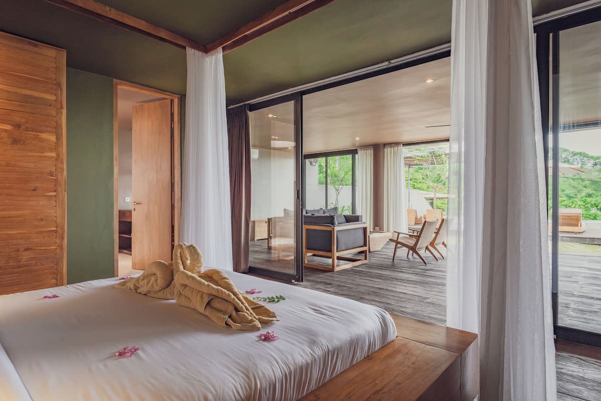 Villa Lulu Sumberkima Hill | 1 sovrum, individuell inredning, unika möbler och gratis wi-fi