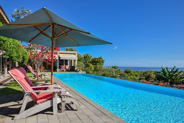 Villa (Singa) | Vue de la chambre