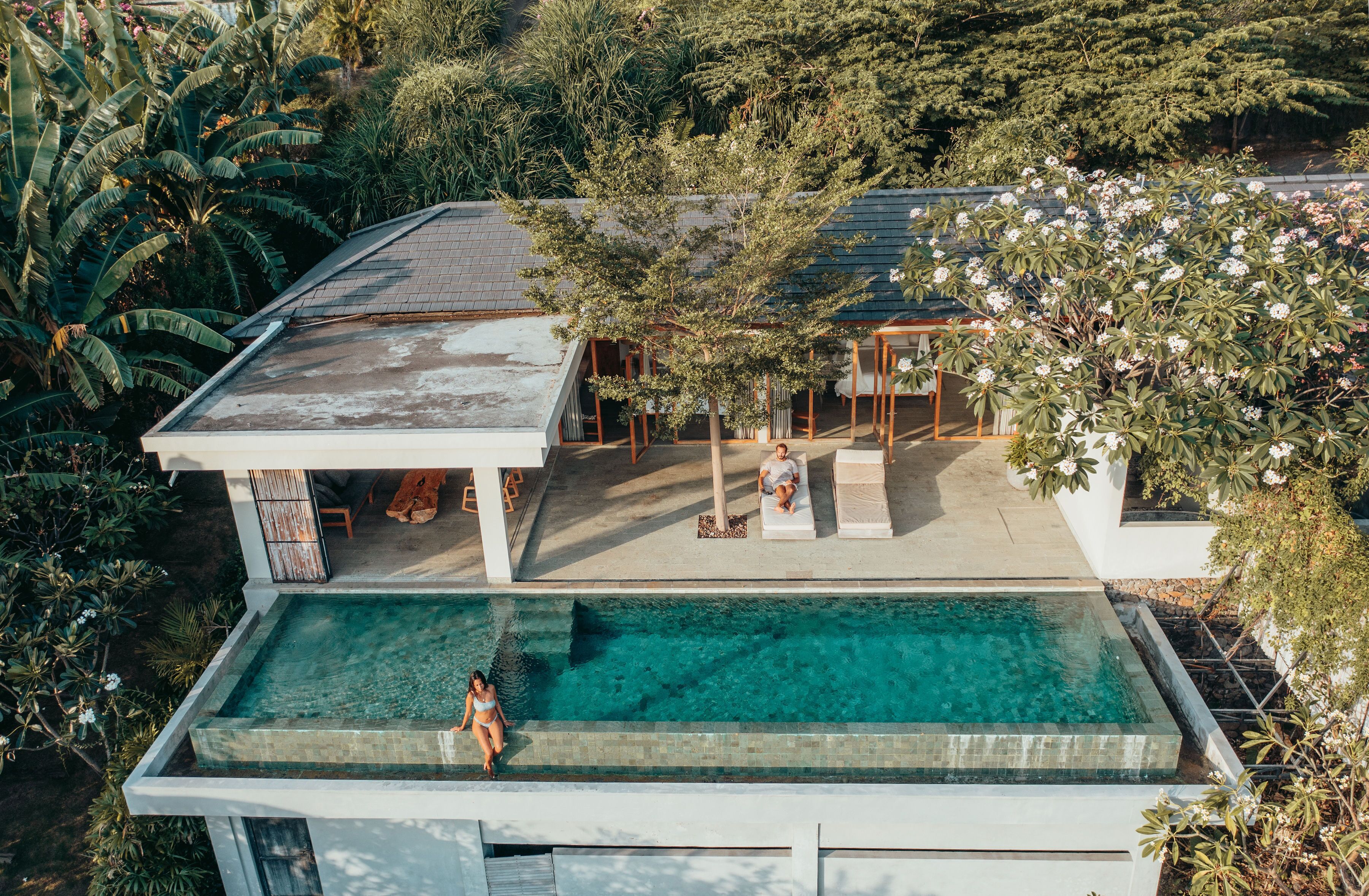 Kolam renang pribadi