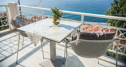 Maria Plomari Apartments