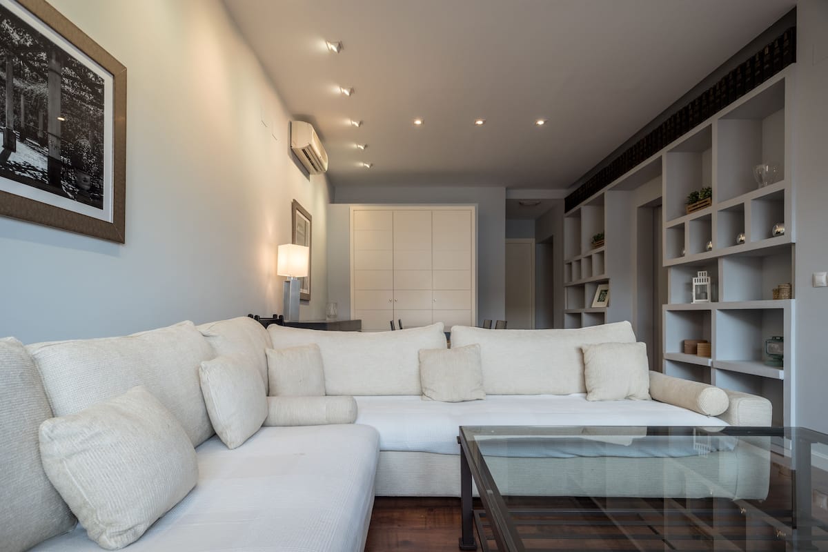 Penthouse, Terrasse | 1 Schlafzimmer, Zimmersafe, individuell dekoriert