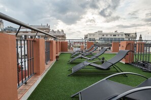 Rooftop terrace - U-Sense Sevilla Santa Cruz (Seville)