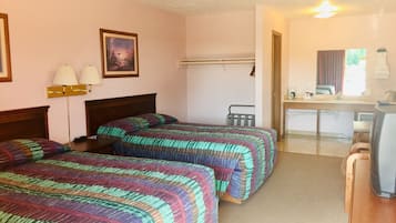 Kamar Basic | Setrika/meja setrika, Wi-Fi gratis, dan seprai linen