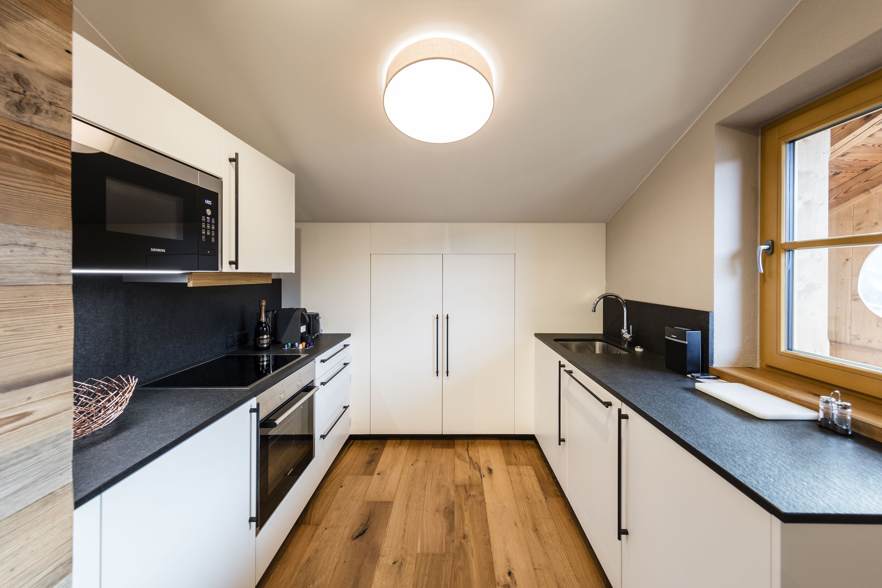 deluxe apartment (lodge v, incl. cleaning fee) | private kitchen | fridge, microwave, stovetop, dishwasher