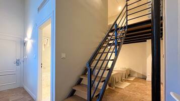 Family Room | In-room safe, desk, blackout curtains, soundproofing