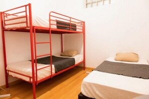 Shared Dormitory, Mixed Dorm, Shared Bathroom (1 bed in a 4-bed dorm) | Free WiFi