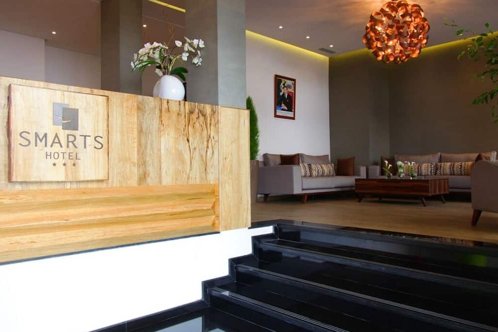Smarts Hotel