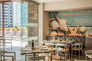 Dining - Fiesta Inn Puerto Vallarta Isla (Puerto Vallarta)