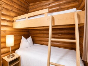 3 bedrooms, WiFi