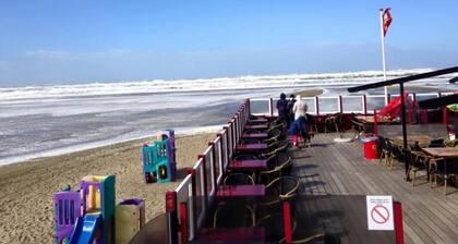 Apartment in Oostkapelle near the Beach