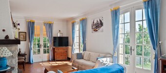 Villa in Velines met tuin en wijntours