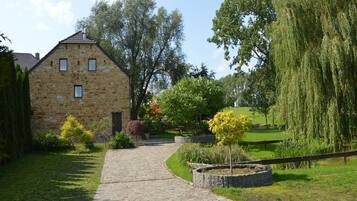 Enceinte de lâhĂ©bergement