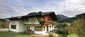 Schladming Spacious Base with Sauna