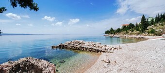 Luxury Apartment with heated pool in Starigrad