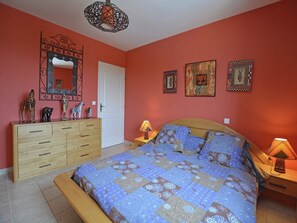 3 bedrooms, WiFi