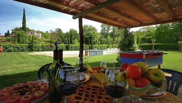 Ristorazione all'aperto