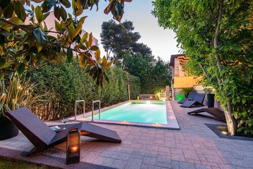 Exquisite Villa with Private Pool in Zadar