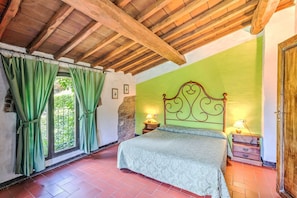 2 bedrooms, WiFi