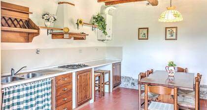 Appealing Home with pool