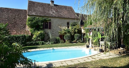 Villa paisible Ă Saint-Jory