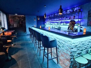Bar (in der Unterkunft)