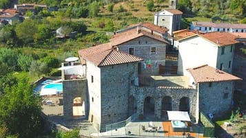 Esterni