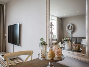 TV - Apartment in Noordwijk near Beach (Noordwijk)