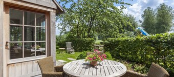 Country House in Sint Laureins near Het Zwin