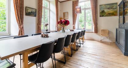 Manoir limbourgeois avec spa prĂšs de Forest